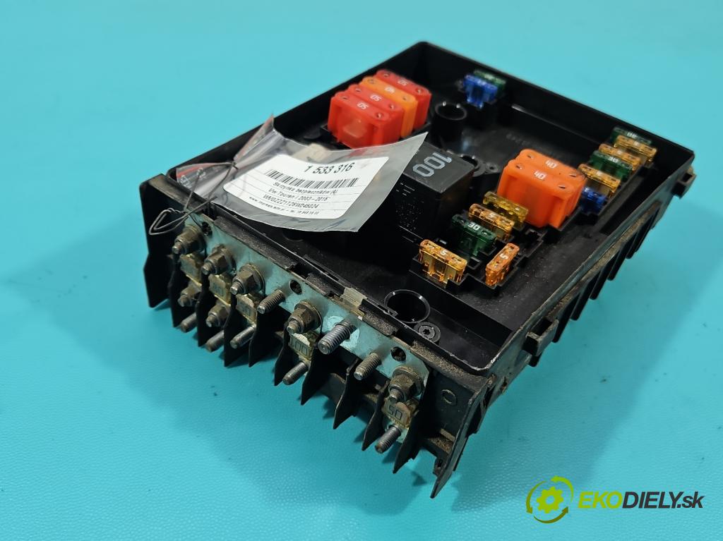 Vw Touran I 2003-2015 2.0 TDI 136 HP manual 100 kW 1968 cm3 5- skrinka poistka 1K0937804E (Poistková skrinka)