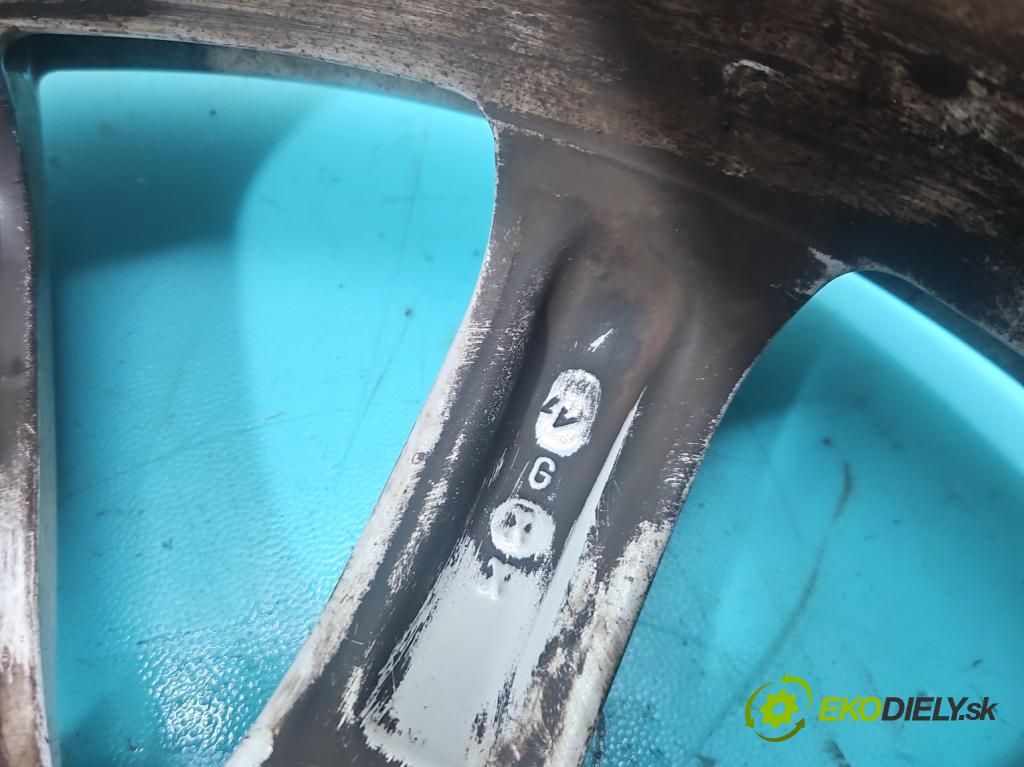 Hyundai I40 1.7 crdi 136 HP manual 100 kW 1685 cm3 5- Disk hliník 17"