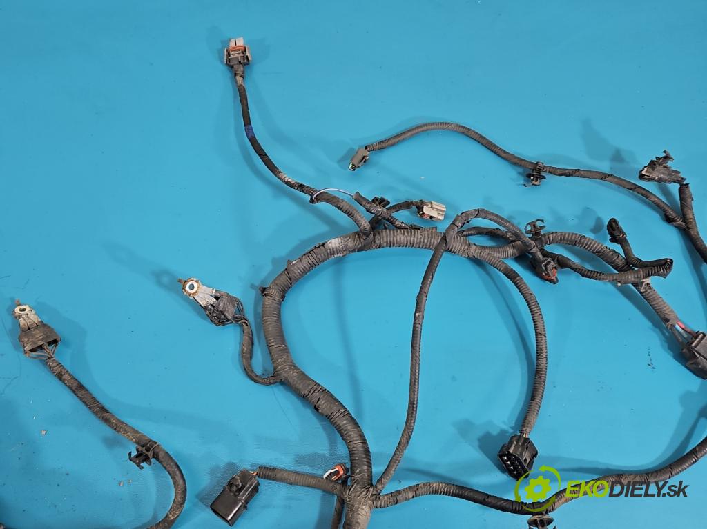 Kia Sportage III 2010-2015 1.6 GDI 135 hp manual 99 kW 1591 cm3 5- skříňka pojistková 91950-2S010 (Pojistková skříňka)