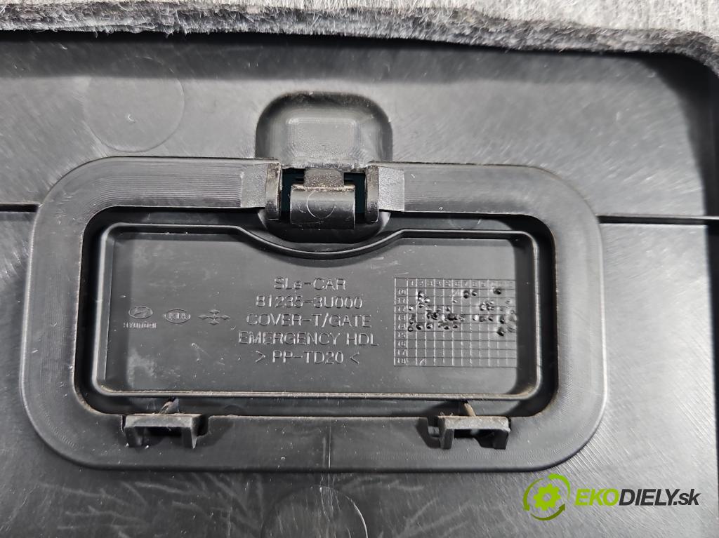 Kia Sportage III 2010-2015 1.6 GDI 135 HP manual 99 kW 1591 cm3 5- Čalounictví: kufrové dvere 81751-3U000