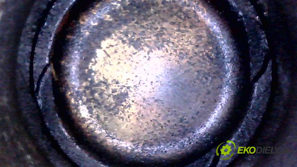 Alfa romeo Giulietta 1.4 T 170 HP manual 125 kW 1368 cm3 5- motor benzín: 940A2000