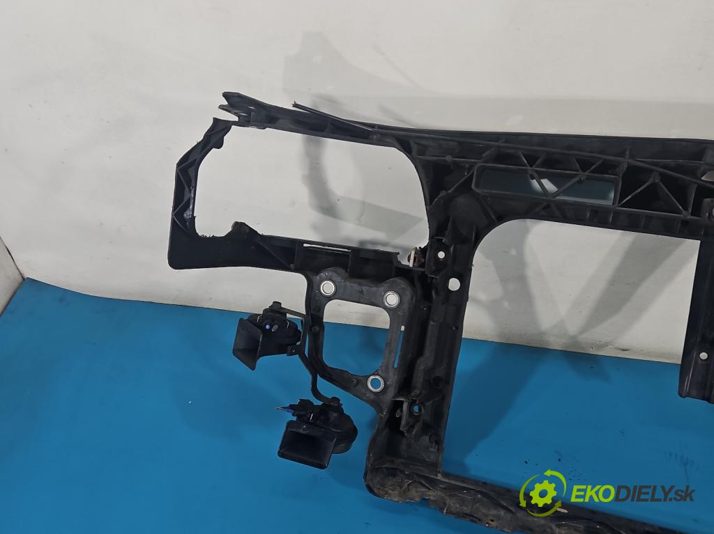 Audi A3 8L 1996-2003 1.9 TDI 110 hp manual 81 kW 1896 cm3 3- stěna přední  (Přední výztuha)