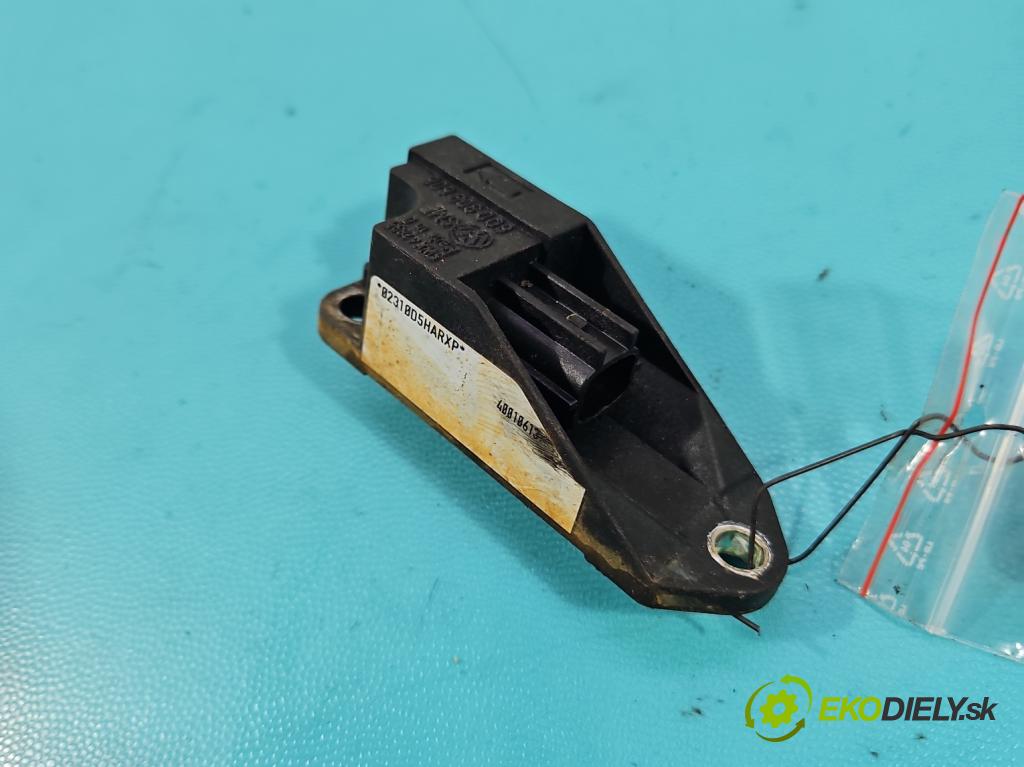 Vw Passat B5 1995-2005 1.9 TDI 101 HP automatic 74 kW 1896 cm3 5- snímač šokovat: 6Q0909606 (Snímač nárazu)