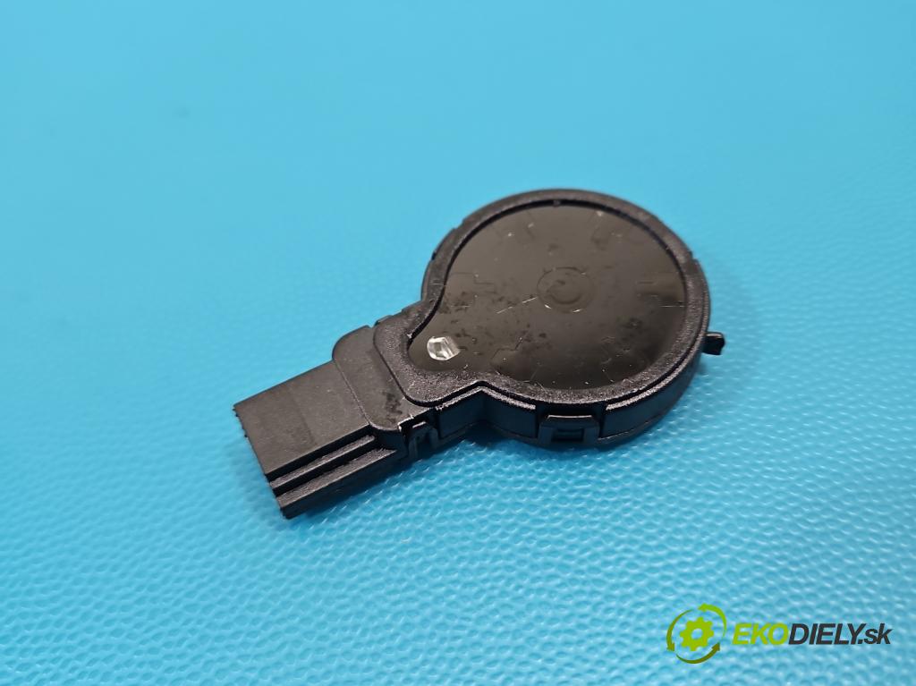 Maserati Quattroporte VI 13- 3.0 V6 automatic 301 kW 2979 cm3 4- snímač déšť: 670032787 (Snímač dažďa)