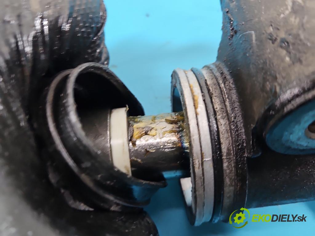 Maserati Quattroporte VI 13- 3.0 V6 automatic 301 kW 2979 cm3 4- Ozubené kolo: volant 06700367180