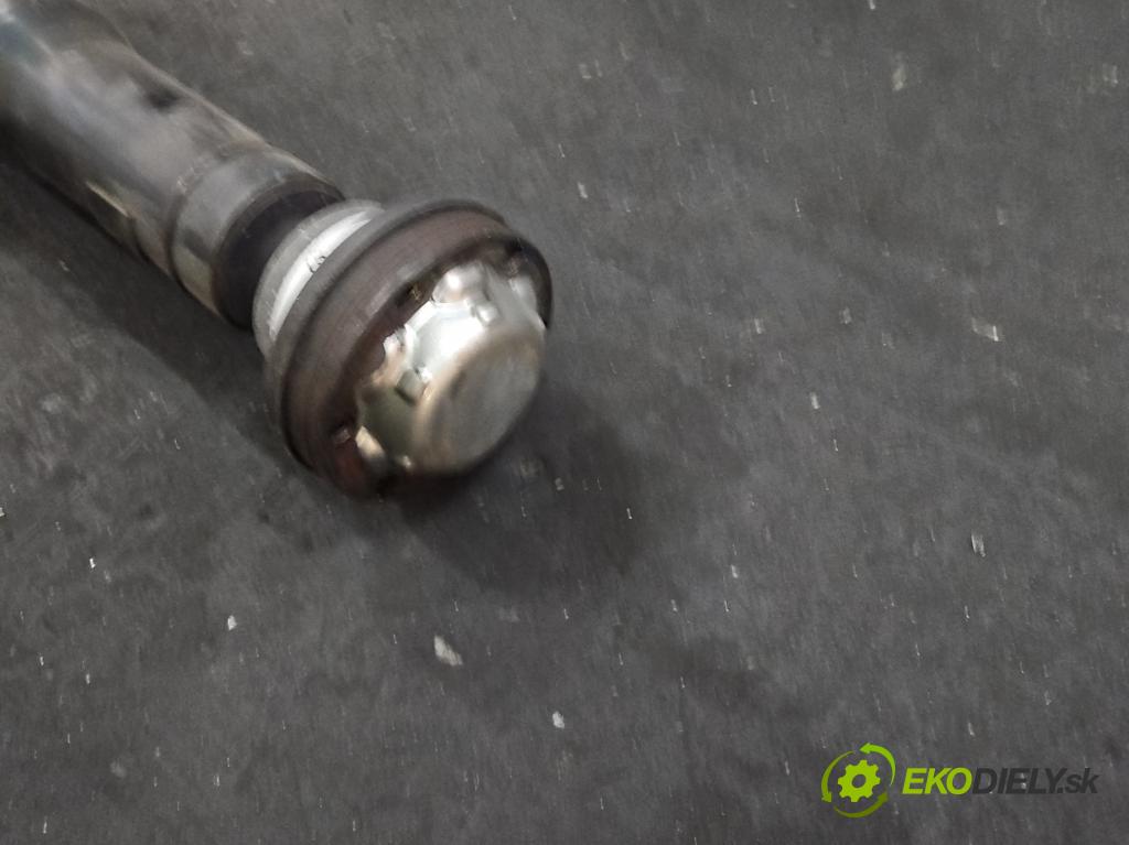 Maserati Quattroporte VI 13- 3.0 V6 automatic 301 kW 2979 cm3 4- Hřídel: zadné 06701004090 (Kardaňový hriadeľ)