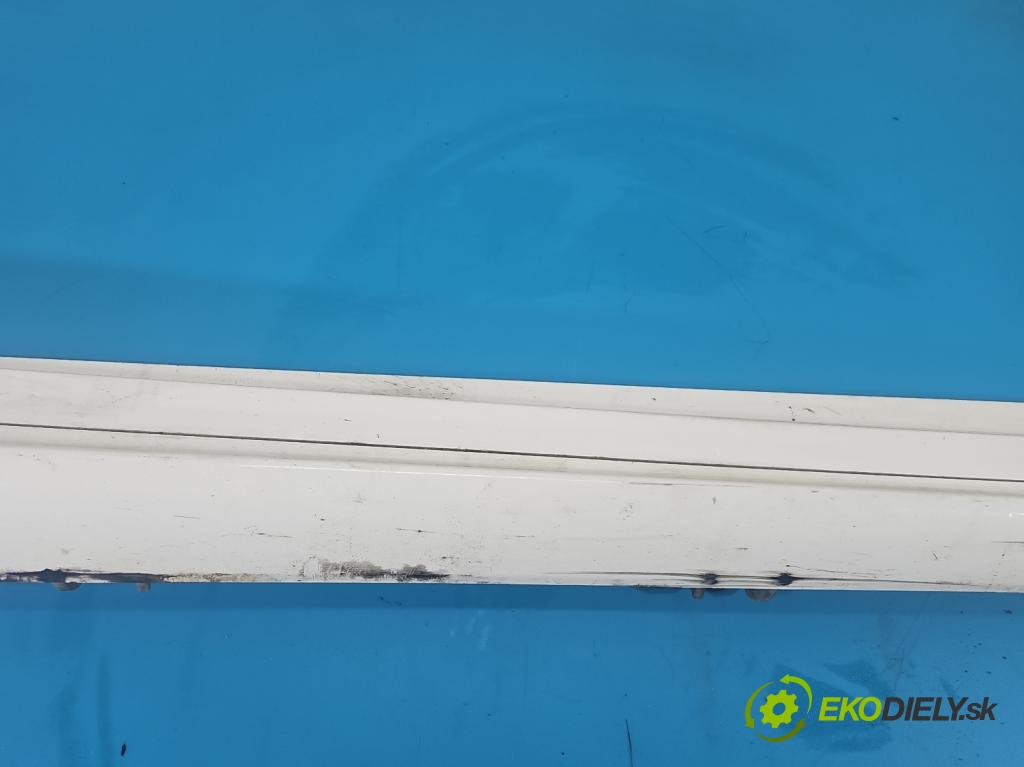 Maserati Quattroporte VI 13- 3.0 V6 automatic 301 kW 2979 cm3 4- lišta práh: pravé P6700287140 (Lišta prahová)