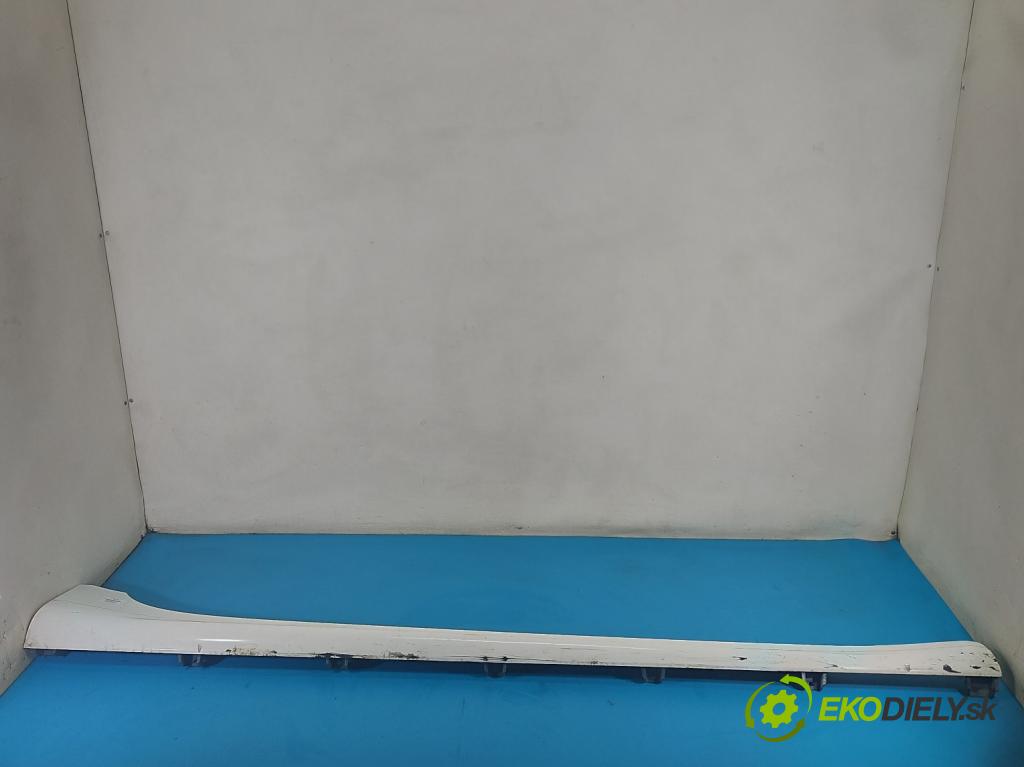 Maserati Quattroporte VI 13- 3.0 V6 automatic 301 kW 2979 cm3 4- lišta práh: pravé P6700287140 (Lišta prahová)