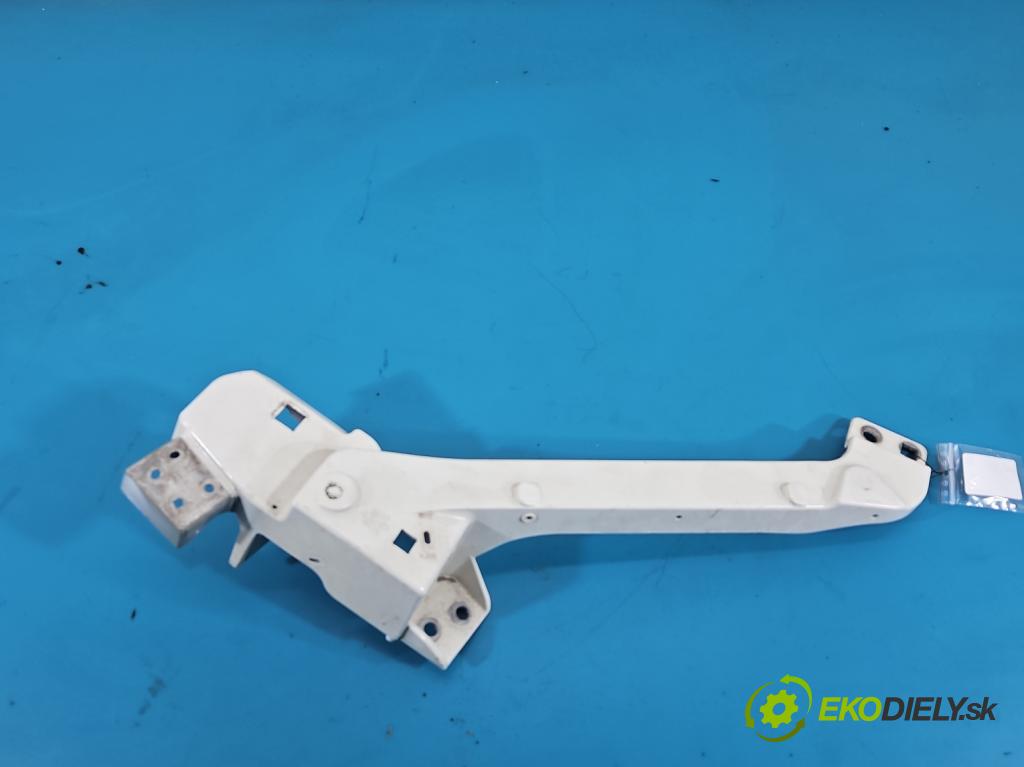 Maserati Quattroporte VI 13- 3.0 V6 automatic 301 kW 2979 cm3 4- stěna přední 670003854 (Přední výztuha)