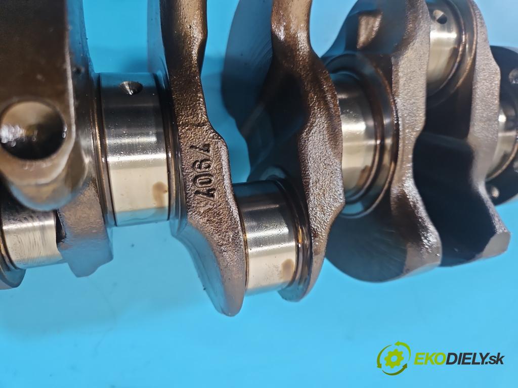 Volvo V50 2.4 20v 170 HP manual 125 kW 2435 cm3 5- Hřídel: kľukový B5244 (Blok motora ostatné)