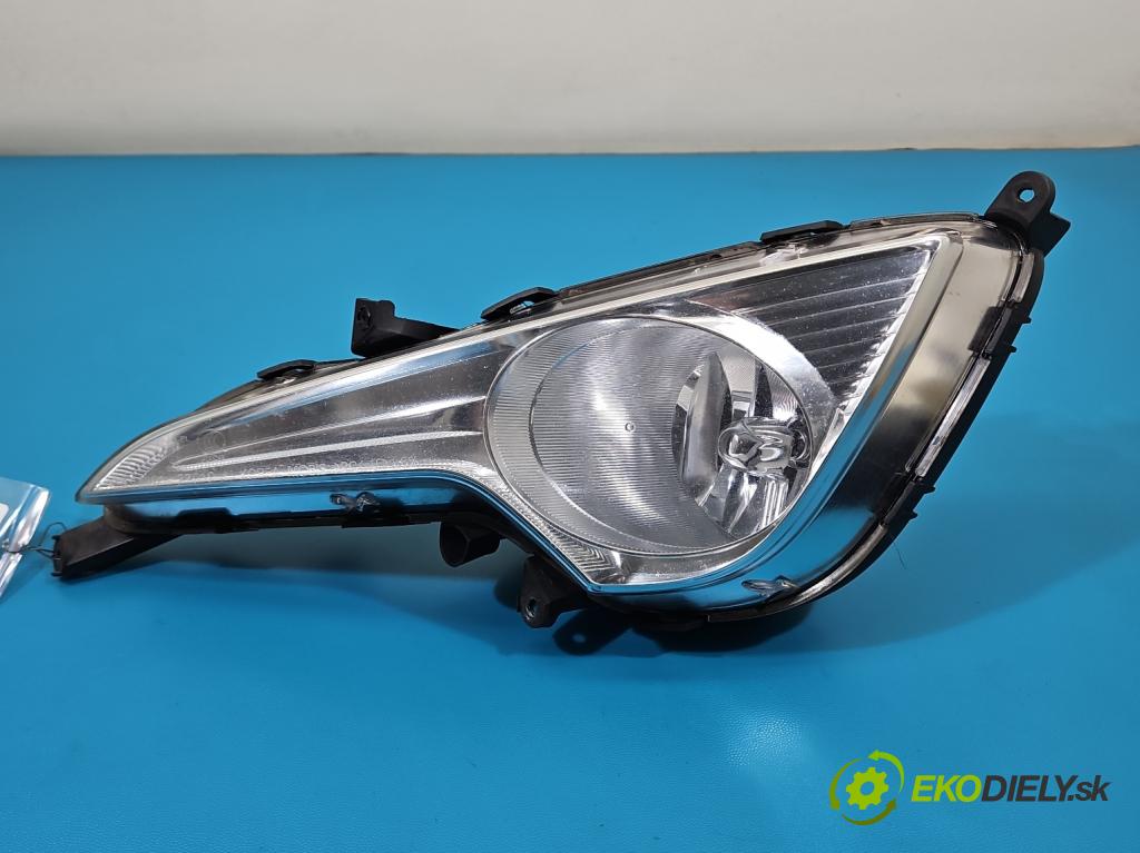Hyundai I40 1.7 crdi 136 HP manual 100 kW 1685 cm3 5- Halogen ľavý 92201-3Z010 (Kľučka dverí ostatné)