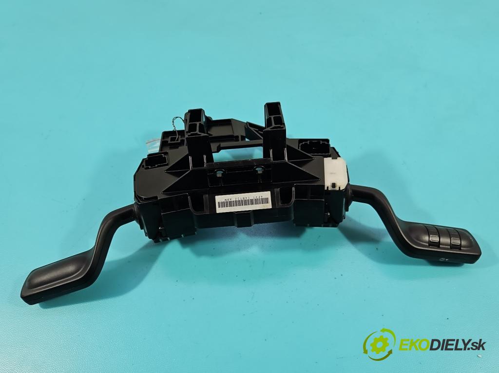 Ford Freestyle 3.0 V6 203KM automatic 149 kW 2967 cm3 5- prepínač komplex:  (Prepínacie páčky pod volantom)