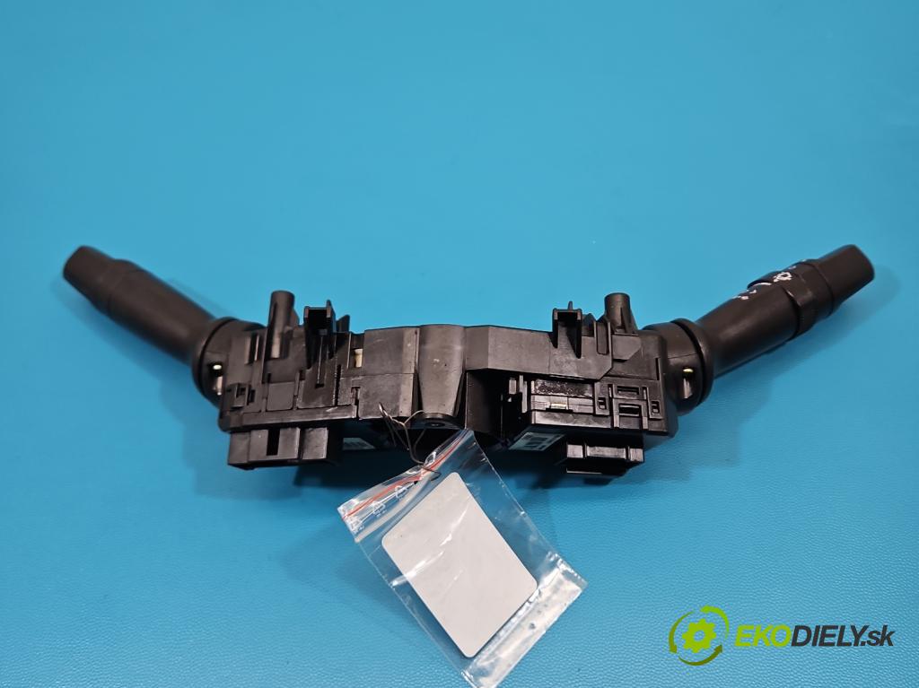 Hyundai I40 1.7 crdi 136 HP manual 100 kW 1685 cm3 5- prepínač komplex: 93420-2Y660 (Prepínacie páčky pod volantom)