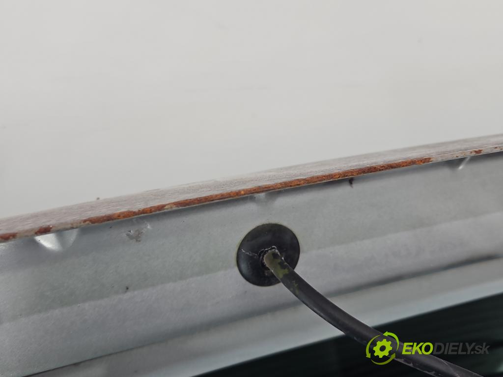 Ford Freestyle 3.0 V6 203KM automatic 149 kW 2967 cm3 5- zadní kufrové dveře (Zadní kapota (kufr))