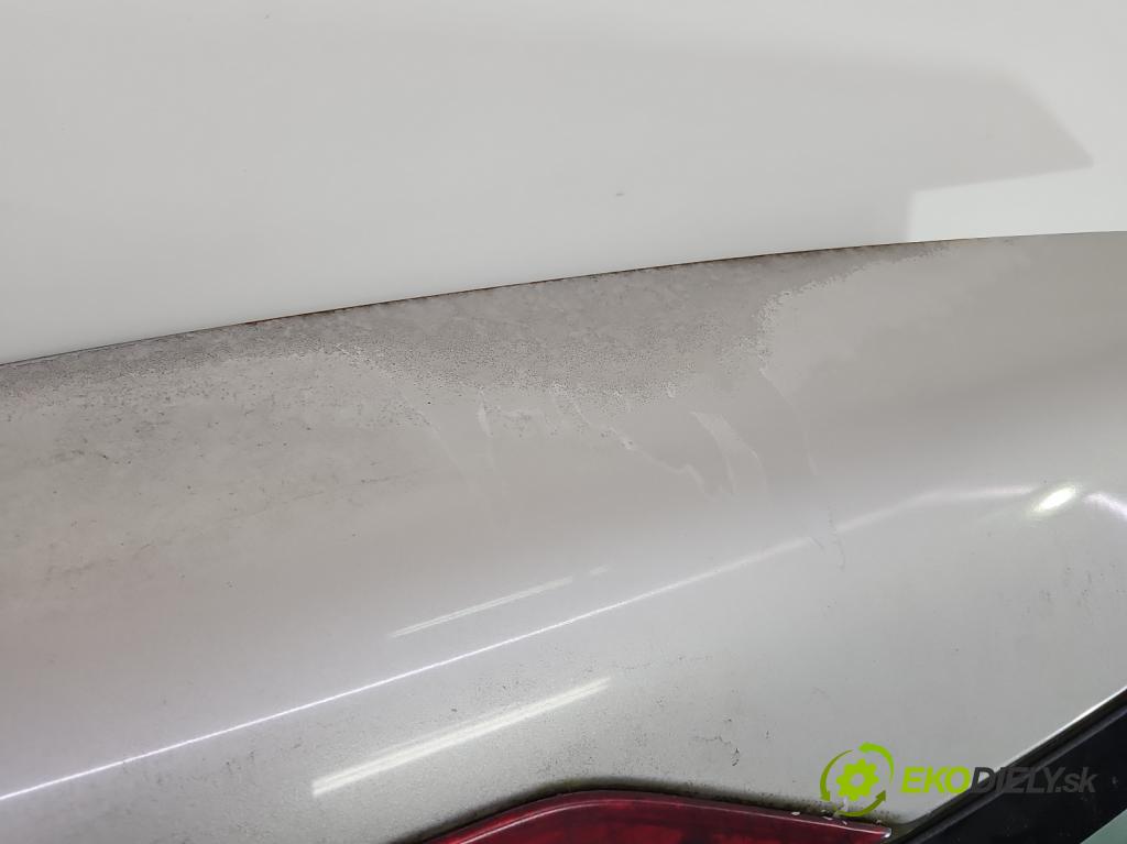 Ford Freestyle 3.0 V6 203KM automatic 149 kW 2967 cm3 5- zadní kufrové dveře (Zadní kapota (kufr))