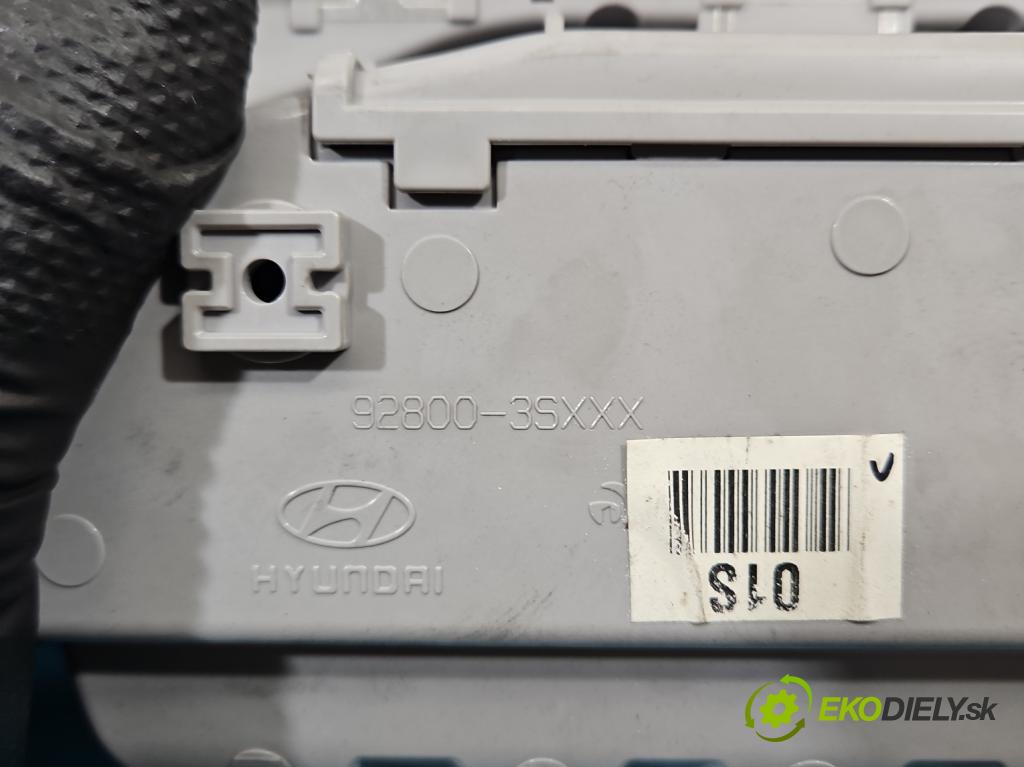 Hyundai I40 1.7 crdi 136 HP manual 100 kW 1685 cm3 5- svetlo / reflektor interiéra 92800-3SXXX