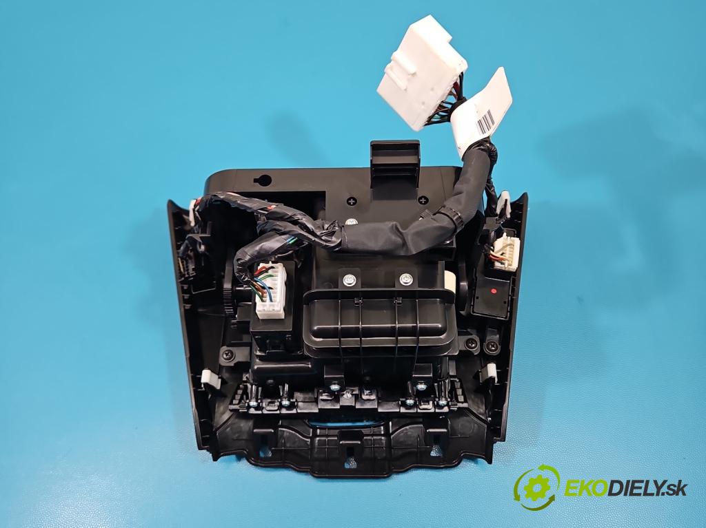 Hyundai I40 1.7 crdi 136 HP manual 100 kW 1685 cm3 5- kastlík 84635-3Z100
