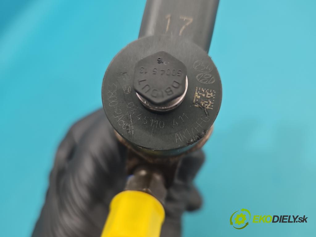 Hyundai I40 1.7 crdi 136 HP manual 100 kW 1685 cm3 5- vstrek 0445110411 (Vstrekovač paliva)