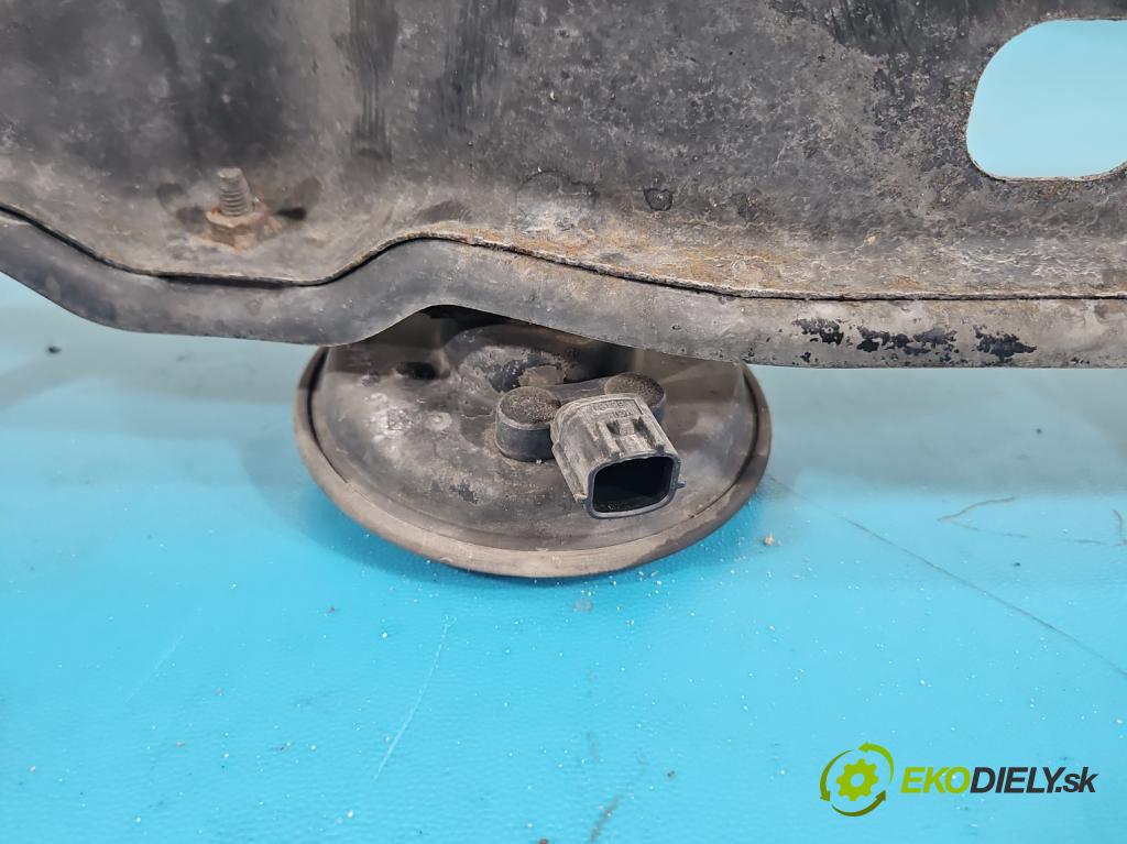 Hyundai I40 1.7 crdi 136hp manual 100 kW 1685 cm3 5- stěna přední 64146-3Z000 (Přední výztuha)