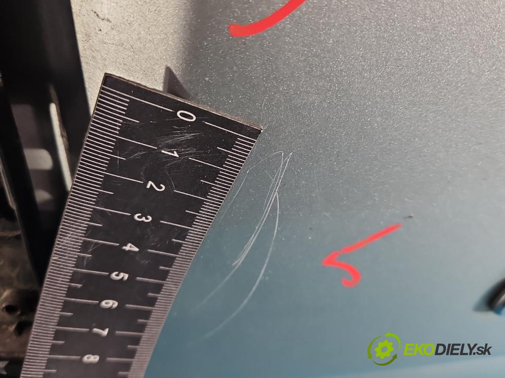 Toyota Corolla Verso II 2004-2009 2.0 D4D 116 hp manual 85 kW 1995 cm3 5- zadní kufrové dveře  (Zadní kapota (kufr))