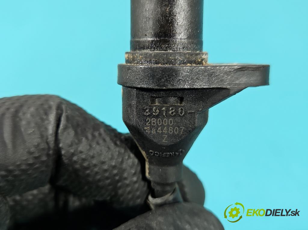 Kia Sportage III 2010-2015 1.6 GDI 135 hp manual 99 kW 1591 cm3 5- snímač pozice: hřídel klikový 390180-2B000 (Snímač polohy klikového hřídele)