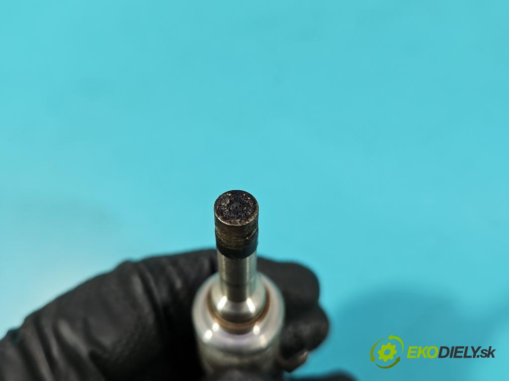 Kia Sportage III 2010-2015 1.6 GDI 135 HP manual 99 kW 1591 cm3 5- vstrek 0261500100 (Vstrekovač paliva)