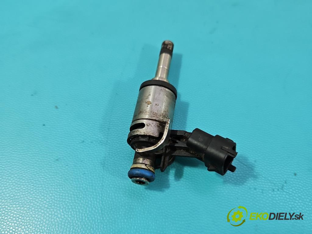 Kia Sportage III 2010-2015 1.6 GDI 135 HP manual 99 kW 1591 cm3 5- vstrek 0261500100 (Vstrekovač paliva)