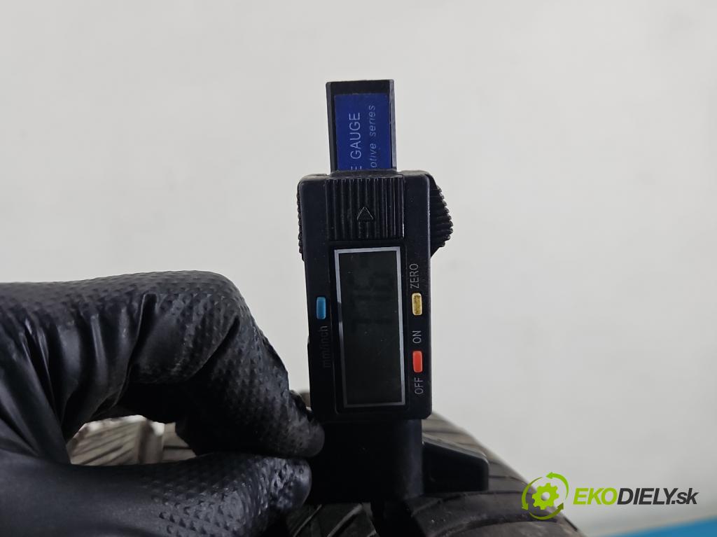 Kia Sportage III 2010-2015 1.6 GDI G4FD 135 HP manual 99 kW 1591 cm3 5- pneumatika letné pár