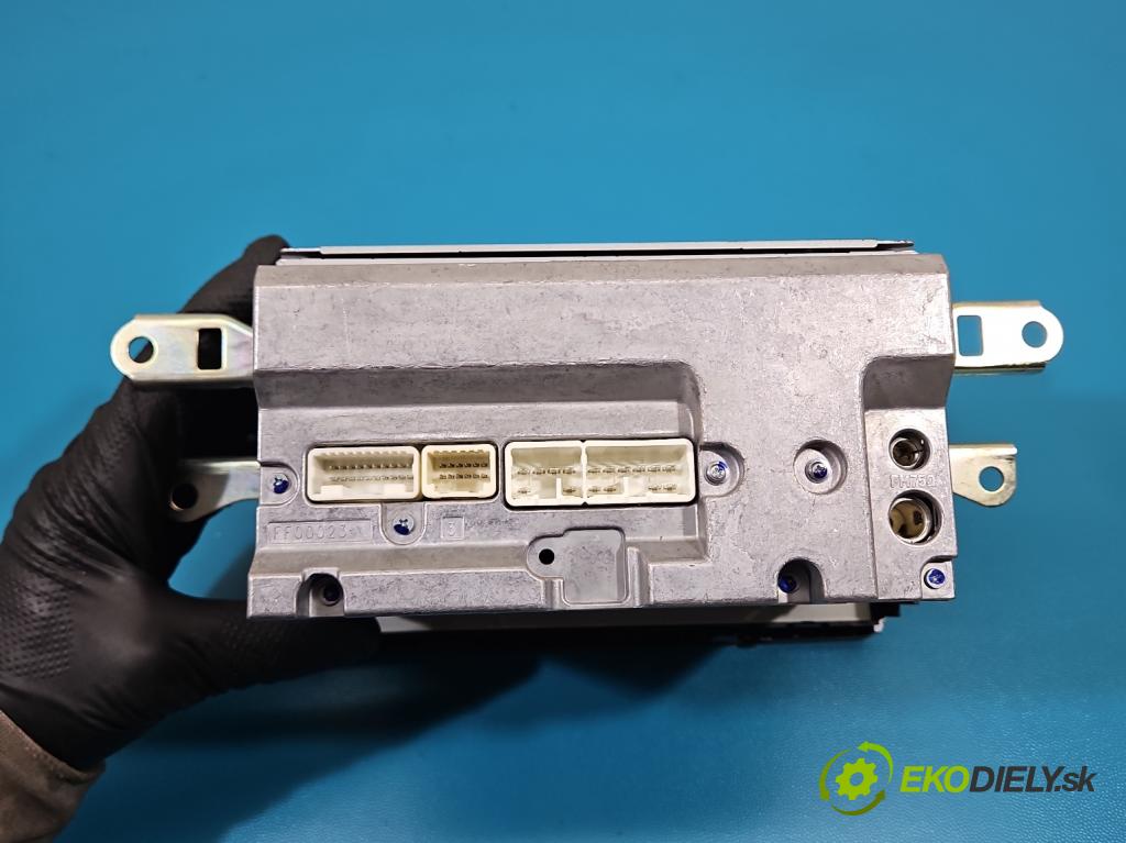 Toyota Corolla E15 2007-2014 1.6 vvti 124hp manual 91 kW 1598 cm3 4- Radio originál 86120-02690