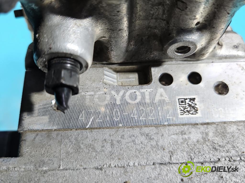 Toyota Rav4 V 2018- 2.5 hybrid 178HP: automatic 131 kW 2487 cm3 5- čerpadlo abs 47210-42212 (Pumpa ABS)