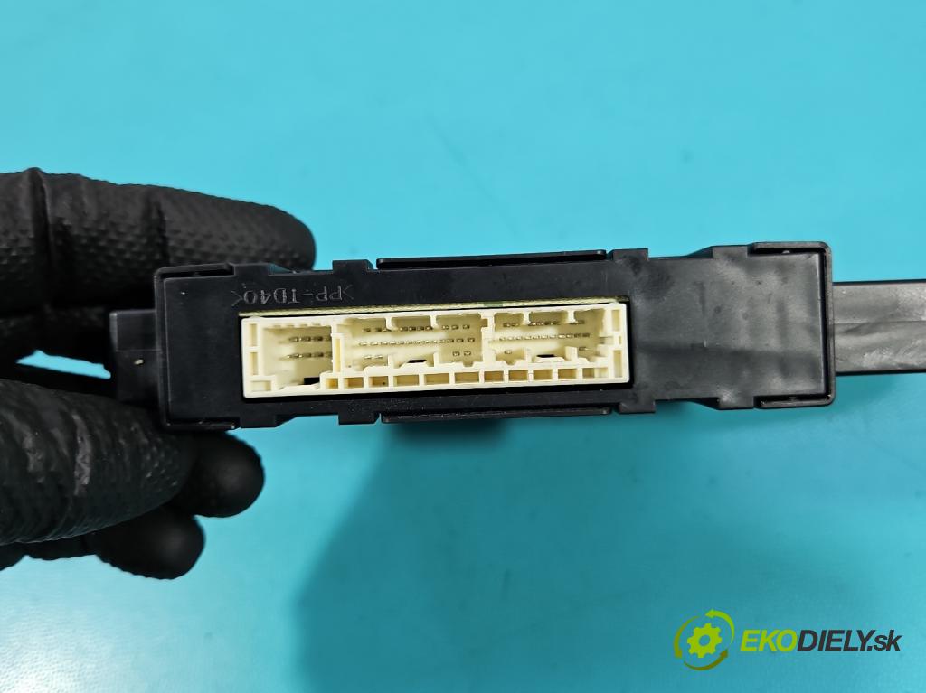 Toyota Rav4 V 2018- 2.5 hybrid 178HP: automatic 131 kW 2487 cm3 5- riadiaca jednotka ostatné 88650-42720