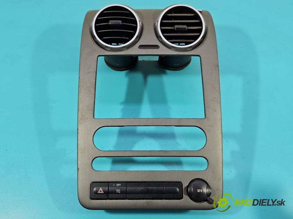 Ford Freestyle 3.0 V6 203KM automatic 149 kW 2967 cm3 5- Mřížka: kúrenia stredová 5F93-7404302-B (Mriežka kúrenia (fukár))