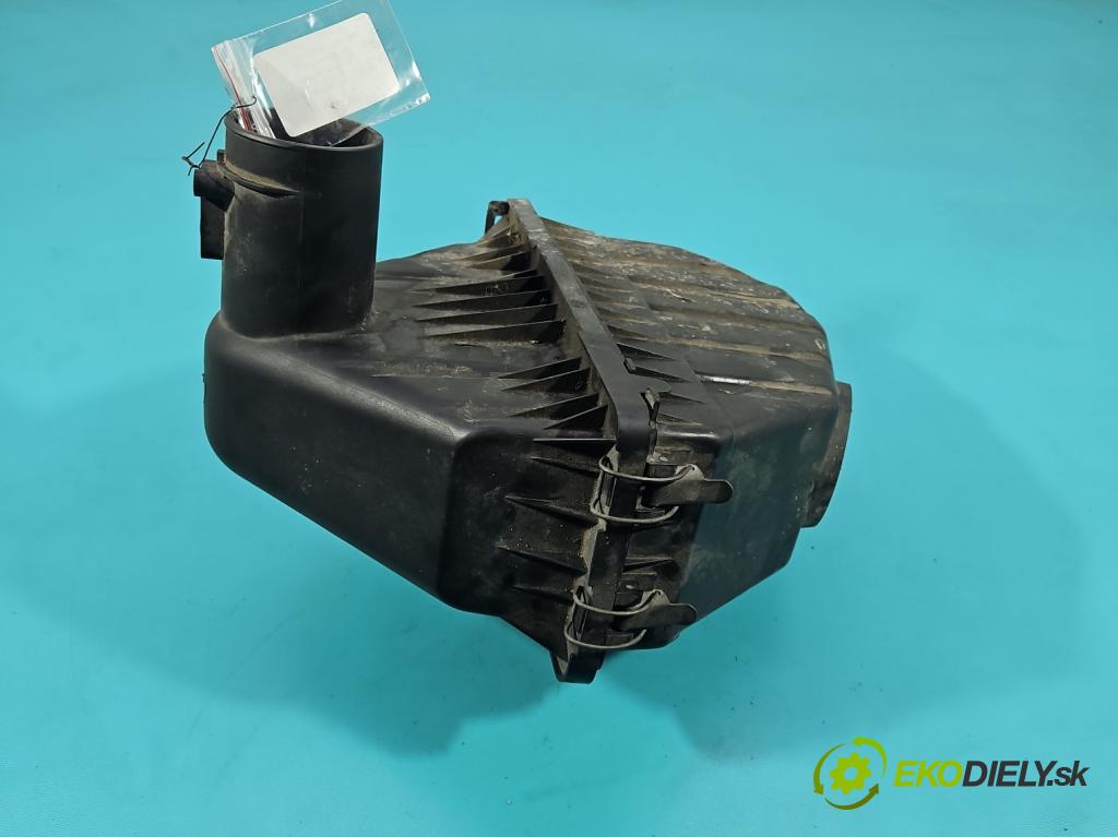 Ford Freestyle 3.0 V6 203KM automatic 149 kW 2967 cm3 5- obal filtra vzduchu 6F93-90662-AA (Obal vzduchového filtra)