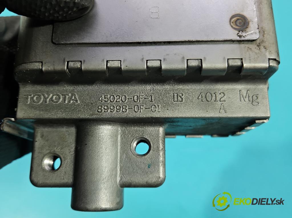 Toyota Corolla Verso II 2004-2009 2.0 D4D 116 HP manual 85 kW 1995 cm3 5- riadiaca jednotka motora 89661-0F010
