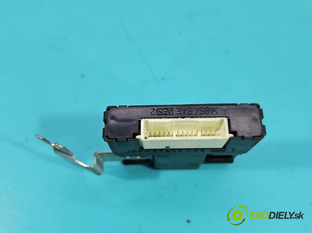 Toyota Corolla Verso II 2004-2009 2.0 D4D 116 HP manual 85 kW 1995 cm3 5- riadiaca jednotka motora 89661-0F010