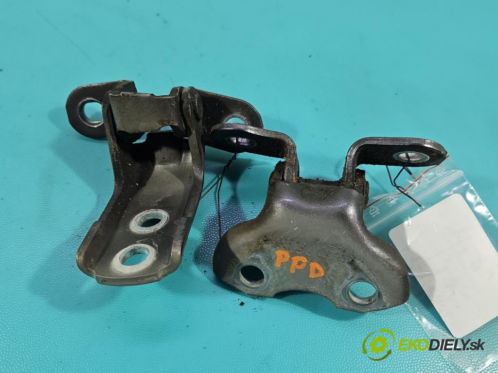 Toyota Rav4 V 2018- 2.5 hybrid 178HP: automatic 131 kW 2487 cm3 5- Závěs: dvere predné pravý