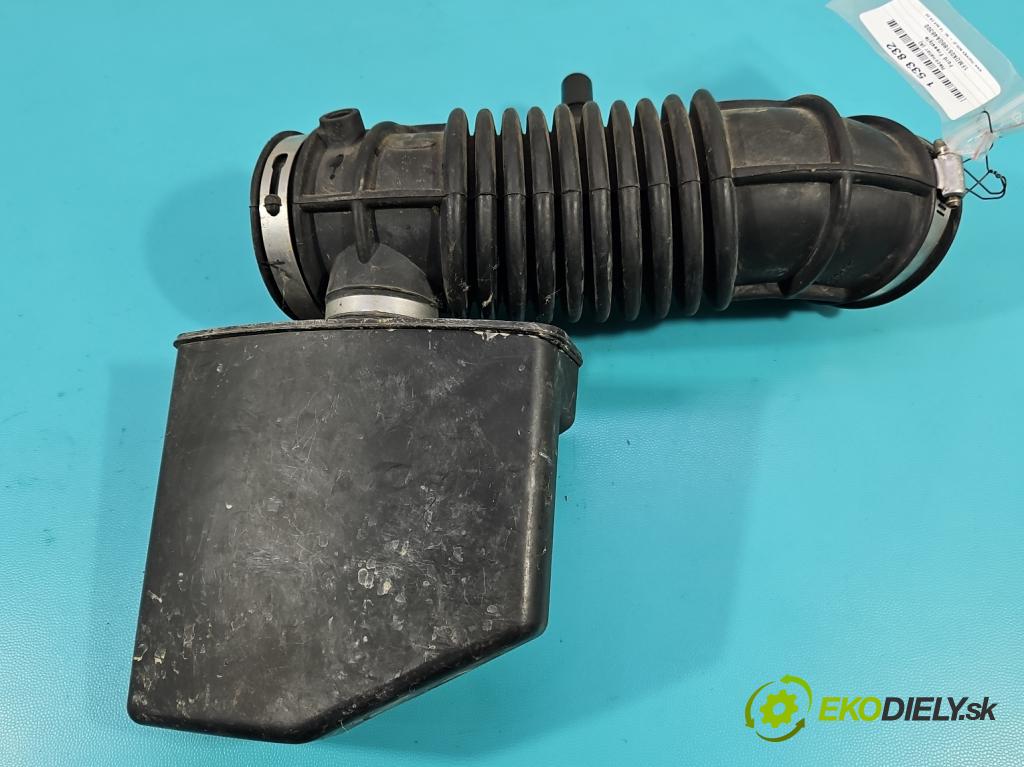 Ford Freestyle 3.0 V6 203KM automatic 149 kW 2967 cm3 5- Rezonátor: