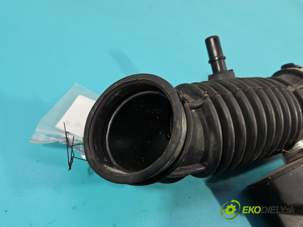 Ford Freestyle 3.0 V6 203KM automatic 149 kW 2967 cm3 5- Rezonátor: