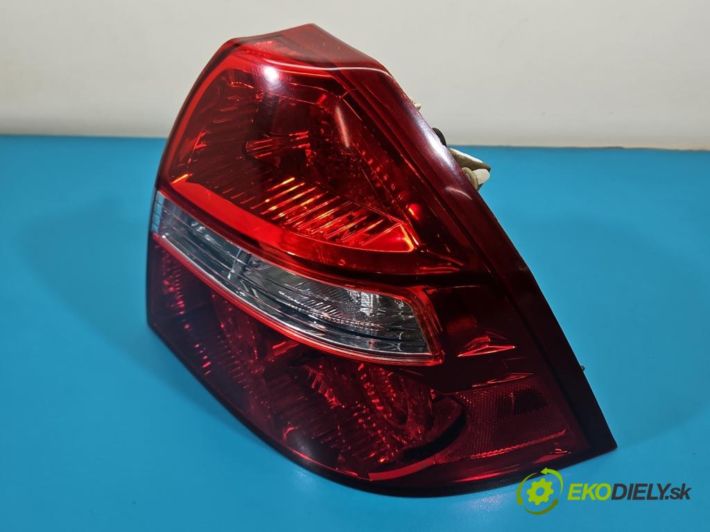 Chevrolet Aveo T250 2006-2011 1.2b 72 HP manual 53 kW 1150 cm3 4- svetlo / reflektor zadné pravé  (Kľučka dverí ostatné)