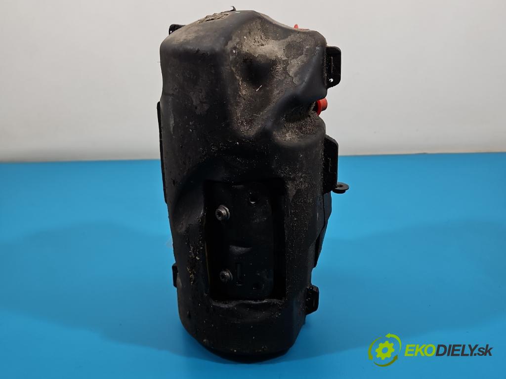 Citroen C5 I 2001-2008 1.8 16V 125 HP manual 92 kW 1749 cm3 5- čerpadlo posilovač A5094686J (Servočerpadlo)