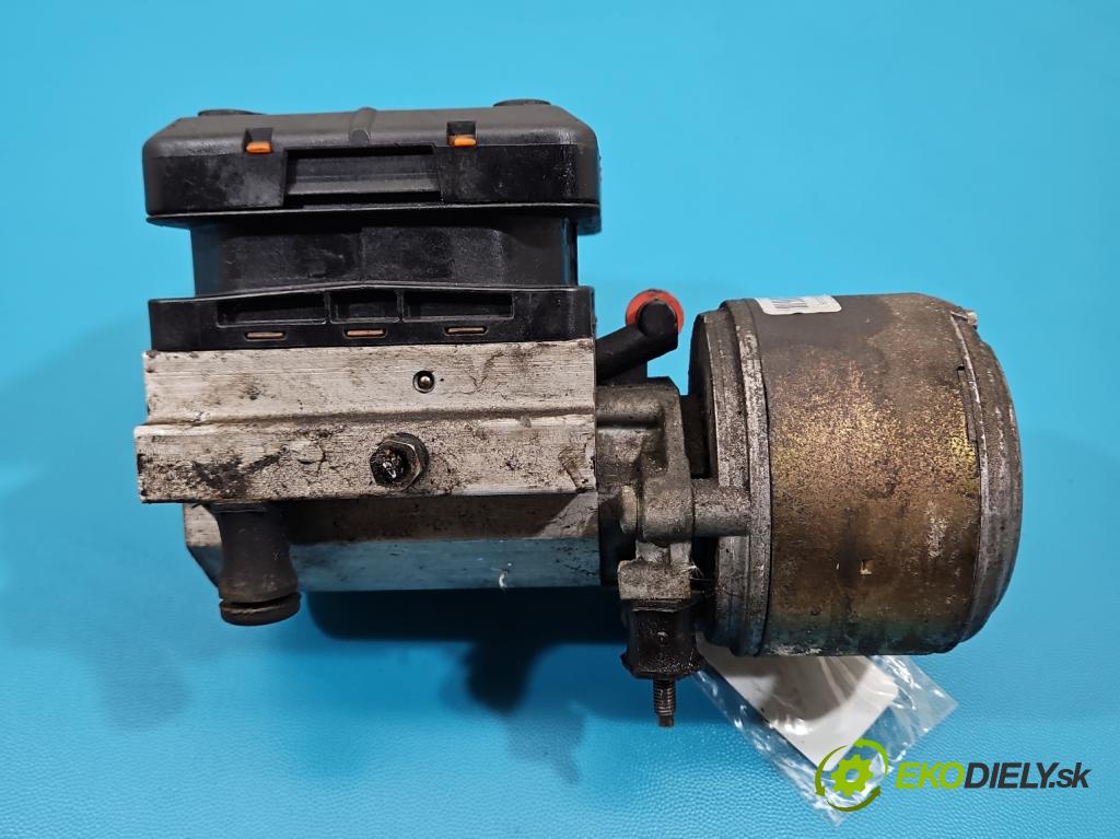 Citroen C5 I 2001-2008 1.8 16V 125 HP manual 92 kW 1749 cm3 5- čerpadlo pozastavení: 9636713880
