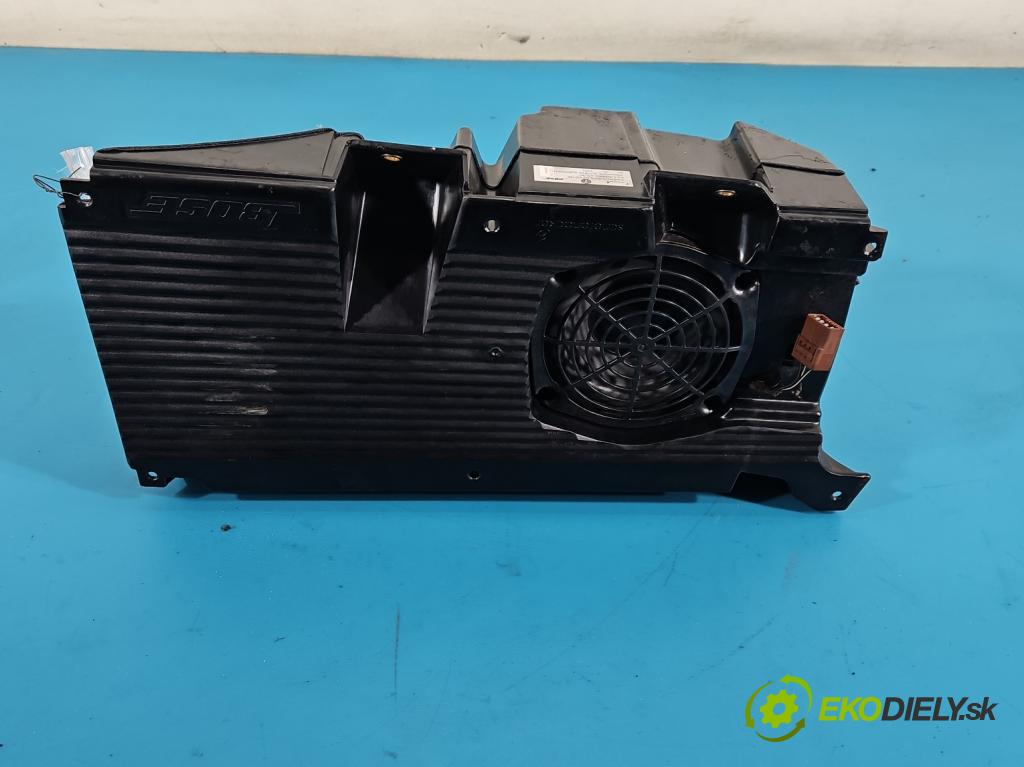 Alfa romeo Gt 2.0 16V 166 HP manual 122 kW 1970 cm3 3- Subwoofer: 606833180 (Audio zariadenie)