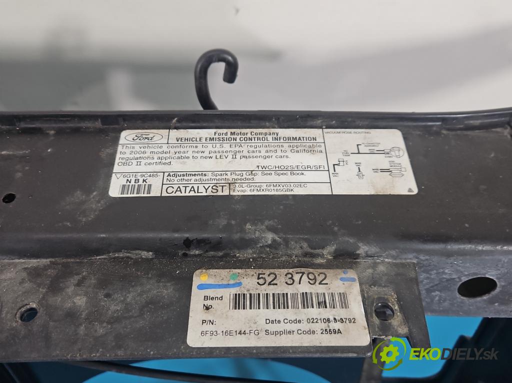 Ford Freestyle 3.0 V6 203KM automatic 149 kW 2967 cm3 5- stěna přední 6F93-16E144-FG (Přední výztuha)
