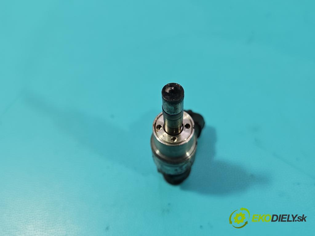 Alfa romeo Gt 2.0 16V 166 hp manual 122 kW 1970 cm3 3- vstřikovač 0261500013 (Vstřikovač paliva)