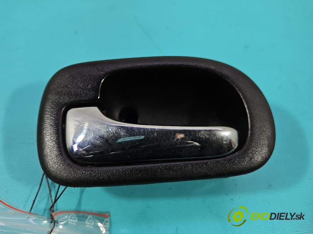 Honda Civic VI 1995-2001 1.4 16V 90 hp automatic 66 kW 1396 cm3 5- klika uvnitř: přední levé