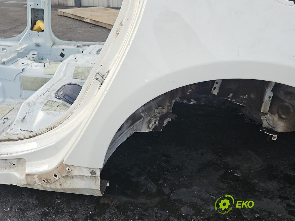 Maserati Quattroporte VI 13- 3.0 V6 automatic 301 kW 2979 cm3 4- blatník zadné ľavý