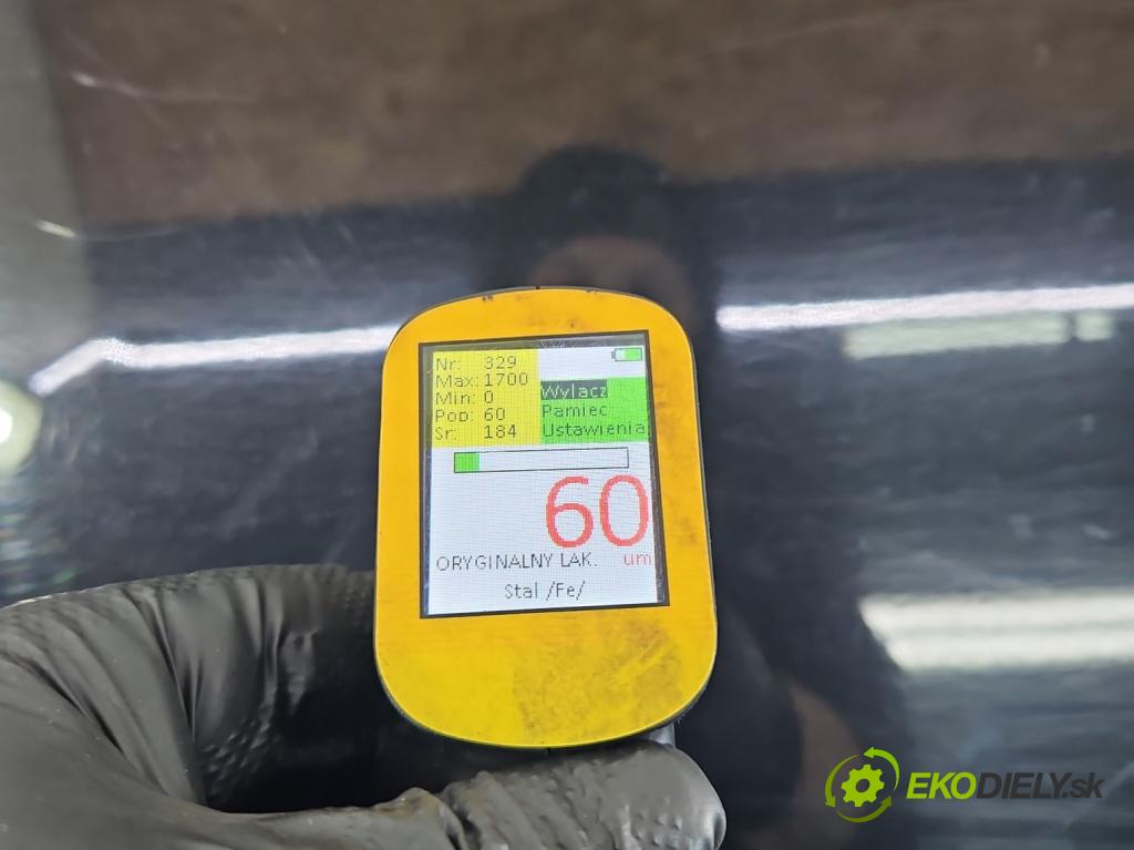 Toyota Corolla E15 2007-2014 1.6 vvti 124 hp manual 91 kW 1598 cm3 4- zadní kufrové dveře  (Zadní kapota (kufr))