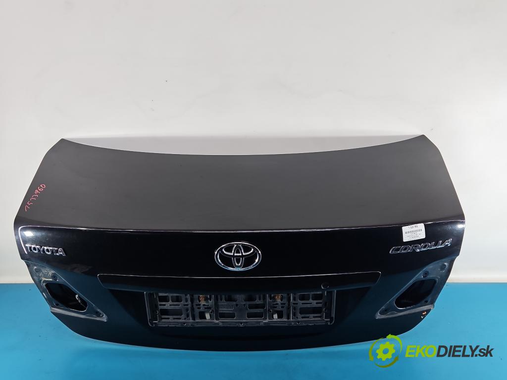 Toyota Corolla E15 2007-2014 1.6 vvti 124 hp manual 91 kW 1598 cm3 4- zadní kufrové dveře  (Zadní kapota (kufr))
