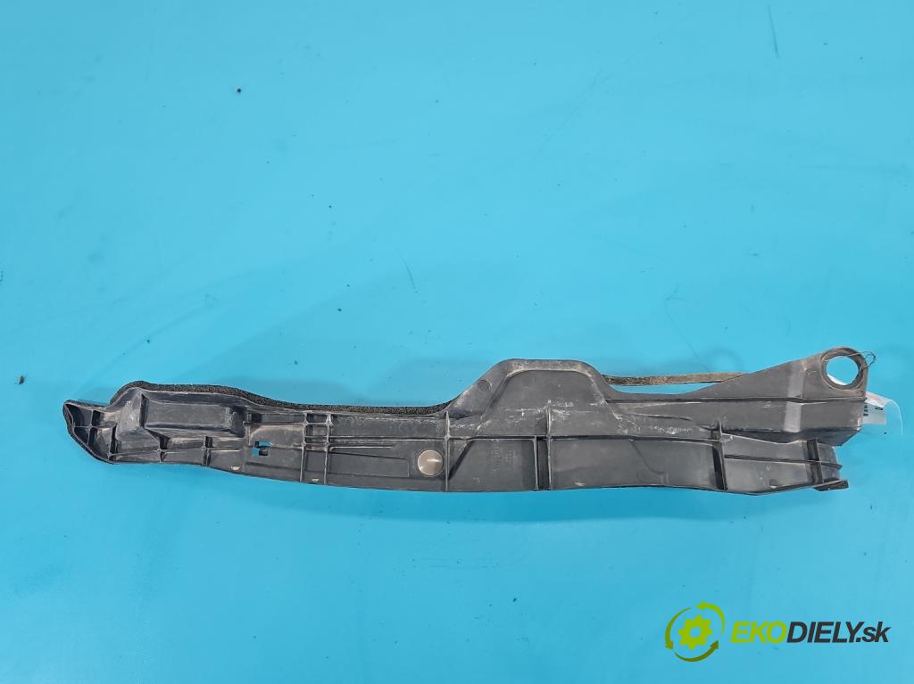 Toyota Corolla E15 2007-2014 1.6 vvti 124hp manual 91 kW 1598 cm3 4- kryt plast 53827-02080