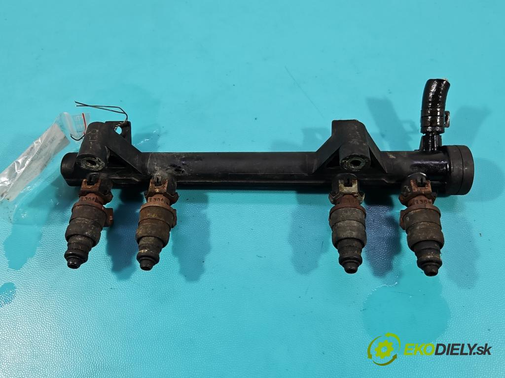 Skoda Fabia I 1999-2007 1.4 mpi 68 HP manual 50 kW 1397 cm3 5- vstrek 047906031 (Vstrekovač paliva)